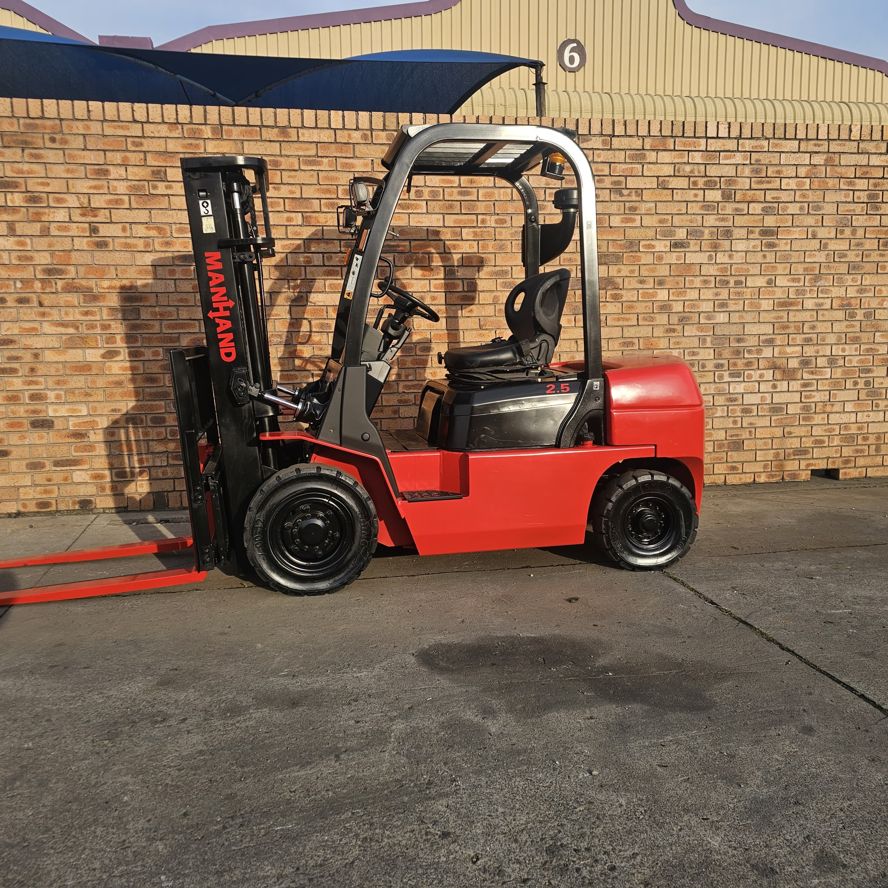 Forklift 31